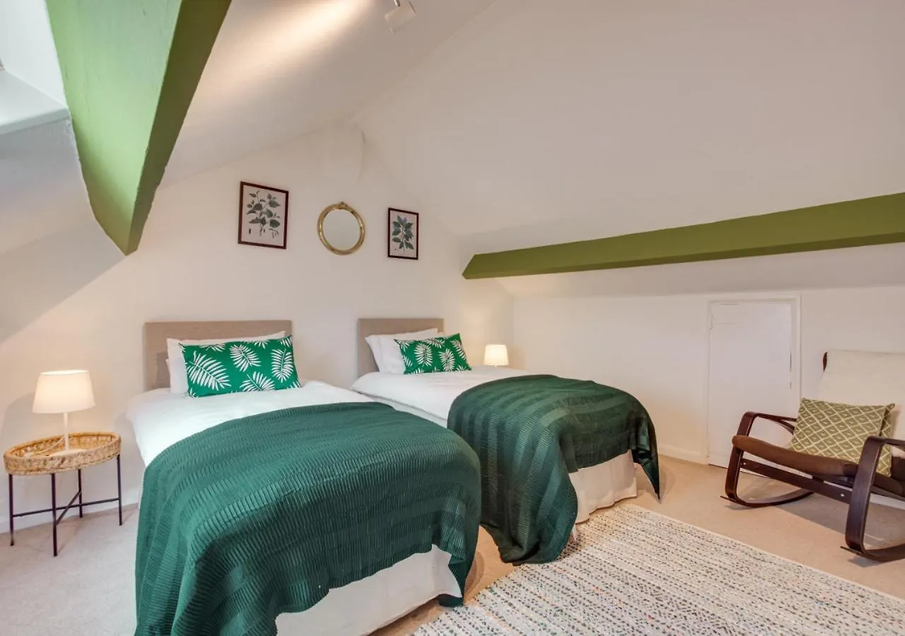1 Rose Cottage Hawes 0*,  United Kingdom